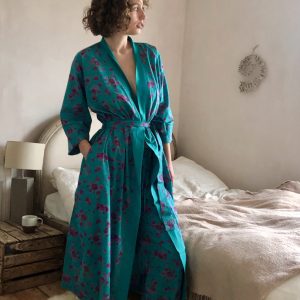 Rambling Rose Dressing Gown